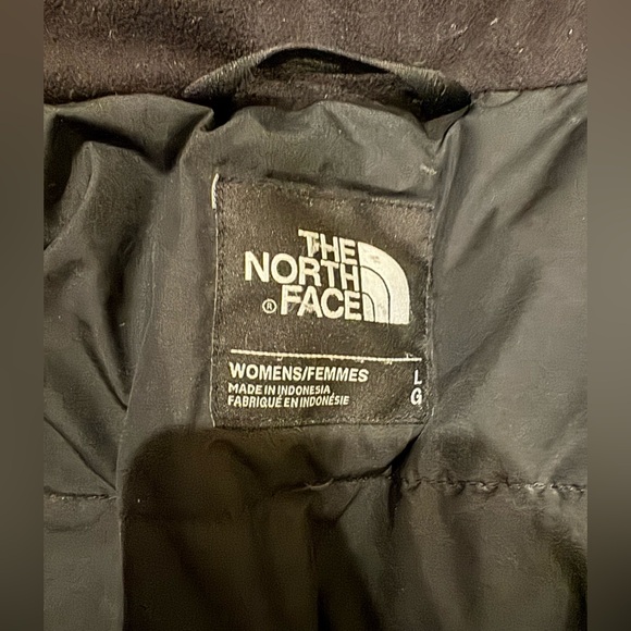 Women’s North Face Parka Jacket - Picture 5 of 6